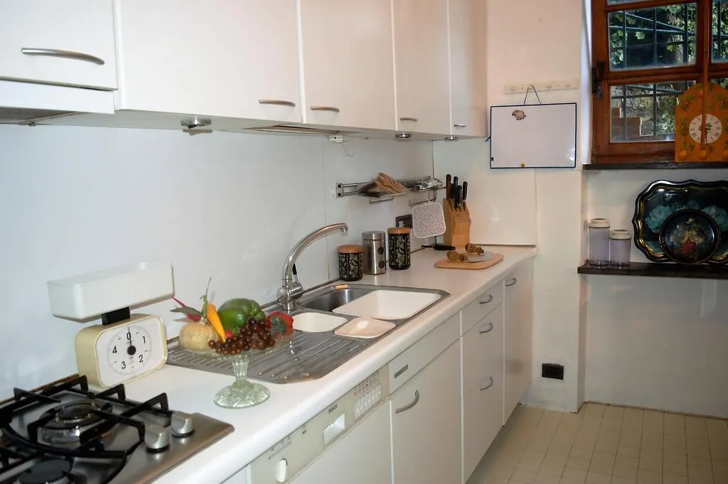 Chalet Villa Ornella Genova Italia